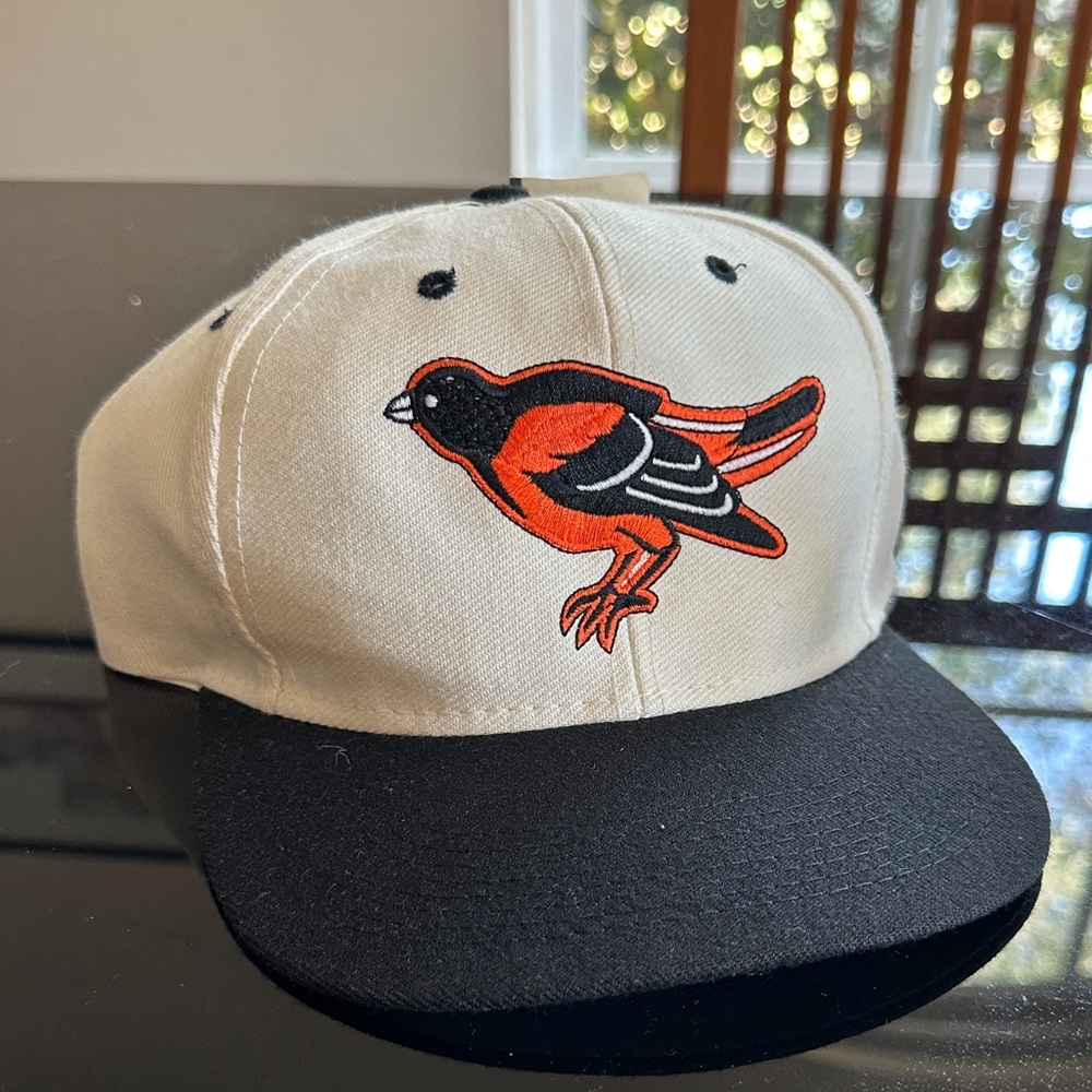 New w/ tags Vintage Baltimore Orioles Baseball Cap Hat Rare Snapback